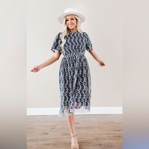 Orange Creek Navy and White Patterned Midi Dress• SIZE S
